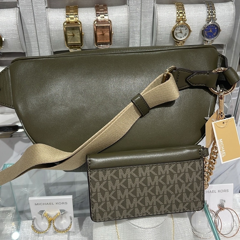 Michael Kors Maisie Large Pebbled Leather 2-in-1 Sling Pack Waist Bag Fanny Pack - Picture 11 of 16